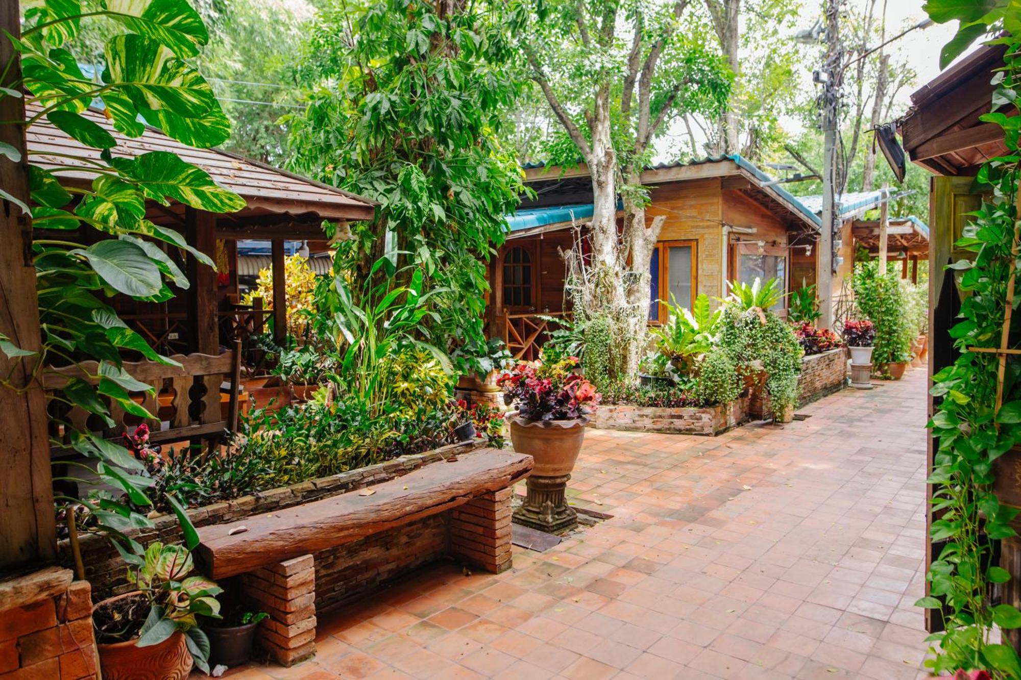 Klong Suan Plue Resort Ayutthaya Bagian luar foto
