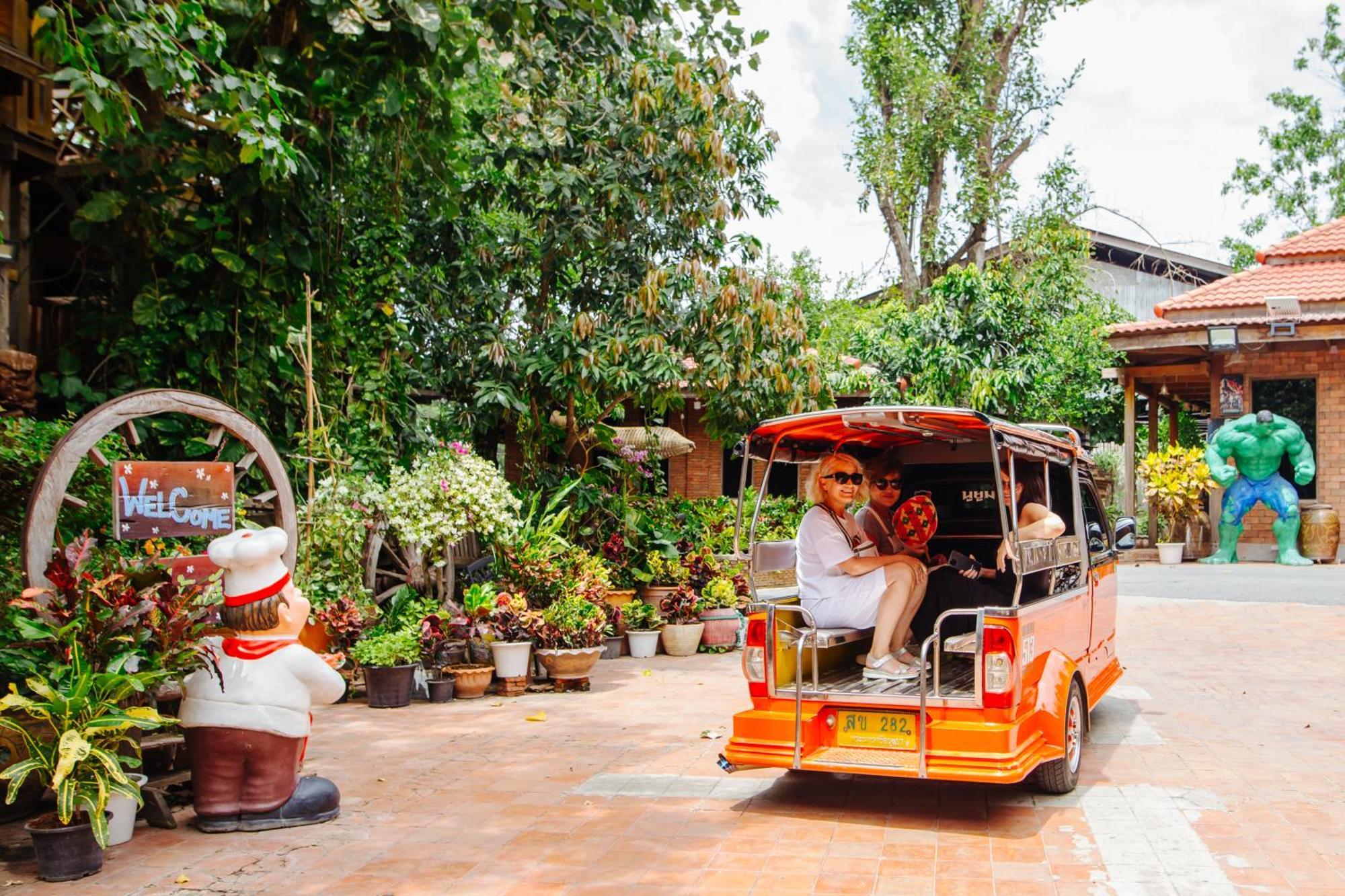 Klong Suan Plue Resort Ayutthaya Bagian luar foto