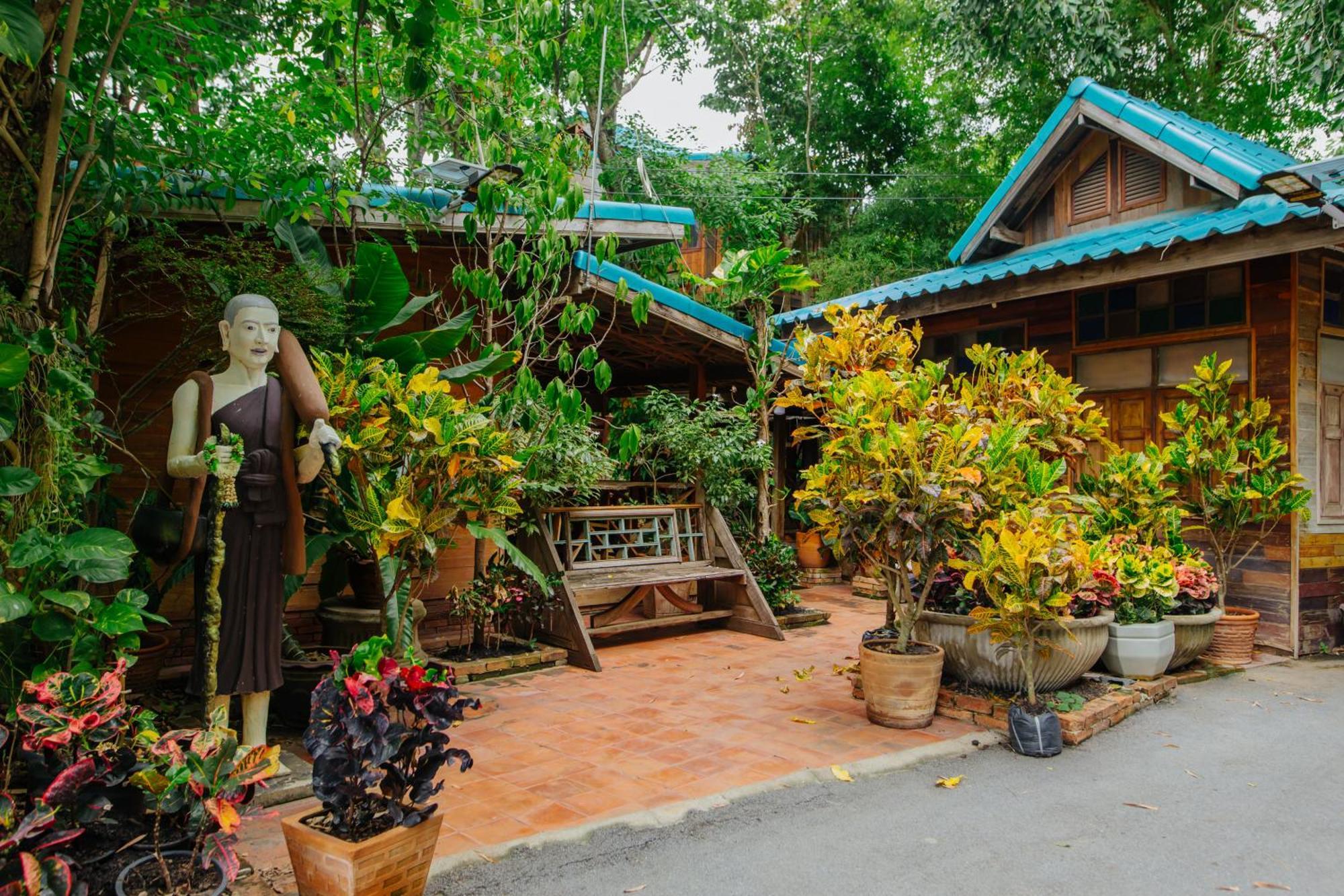 Klong Suan Plue Resort Ayutthaya Bagian luar foto